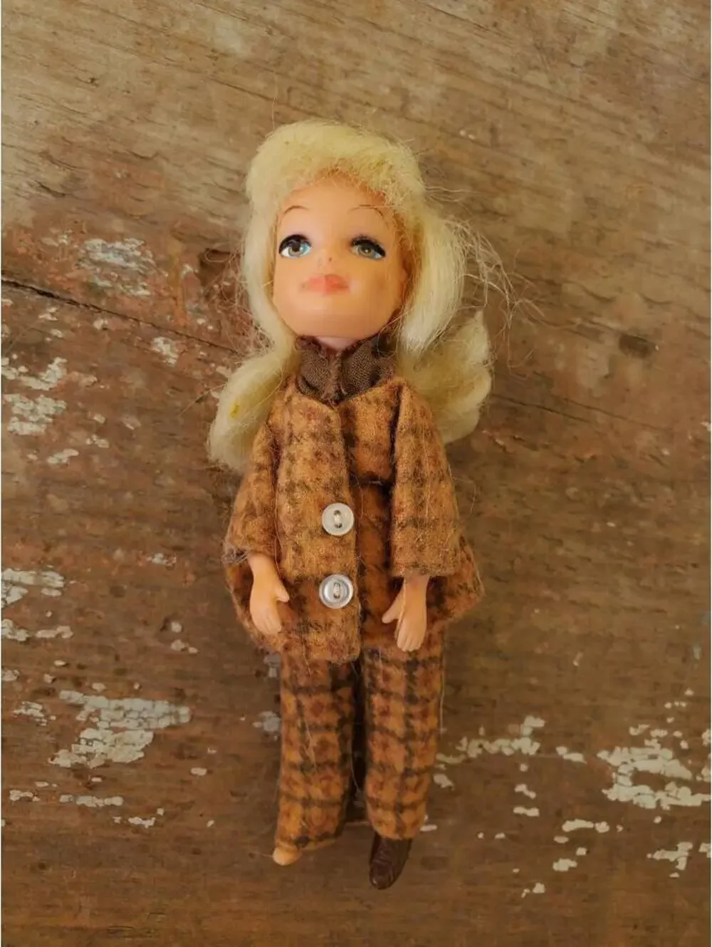 Tiny Teen, Uneeda doll vintage, collectible toy, 1960s mod, sport time